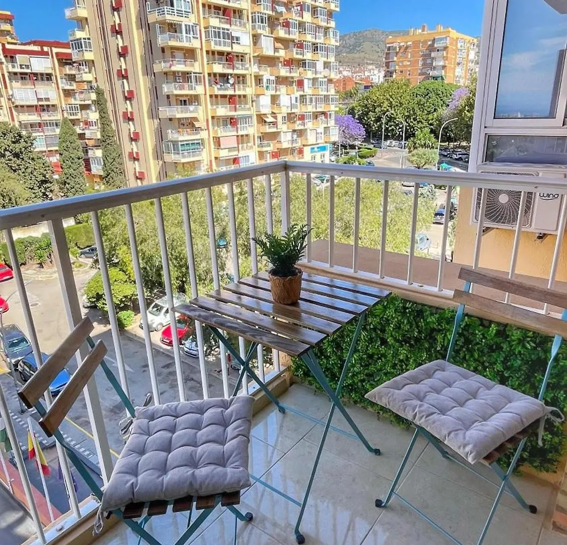 Estudio Aguila Benalmadena 0*,
