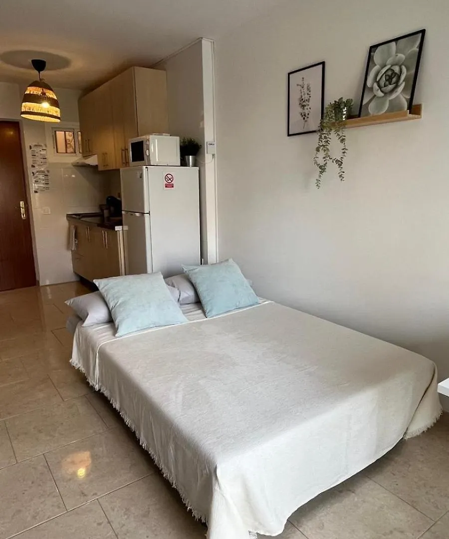 Estudio Aguila Benalmadena Apartment
